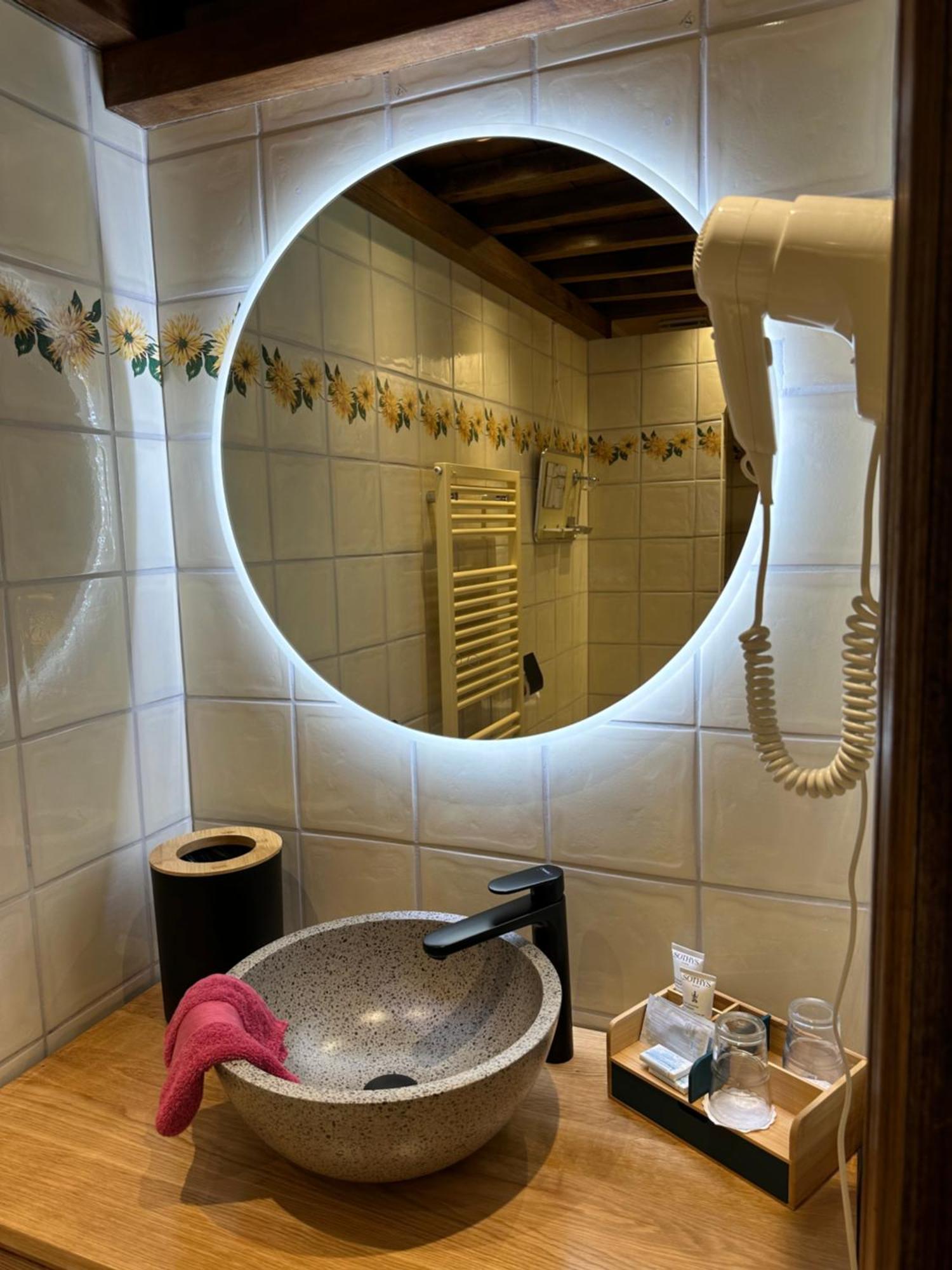 La Remise - Les Chambres Neufchateau Ngoại thất bức ảnh